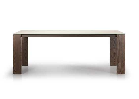 Table Empire-1