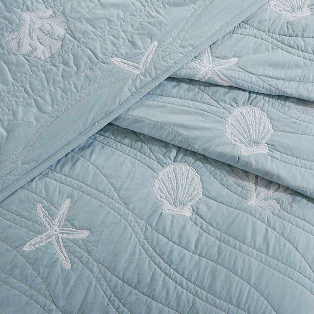 Olliix by Harbor House 4 Piece Dusty Blue Full/Queen Seaside Coverlet Set-3