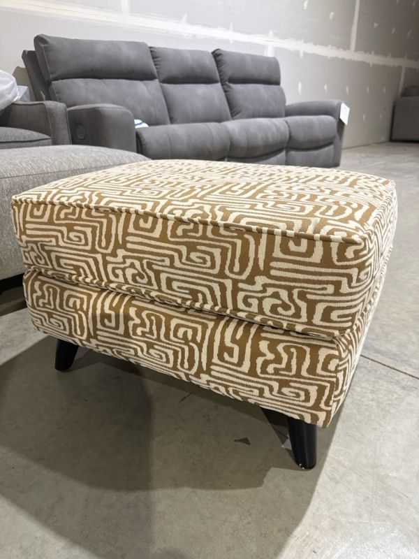Clearance Best® Home Furnishings Customizable F20 Ottoman-0