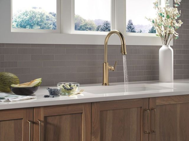 Delta Altado™ Champagne Bronze Single Handle Pull-Down Kitchen Faucet-4