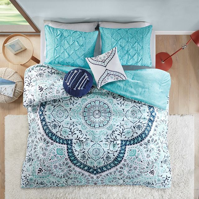 Olliix by Intelligent Design Natalia Aqua Full/Queen Boho Medallion Printed Reversible Comforter Set-1