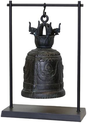 Click to view more images of the product.