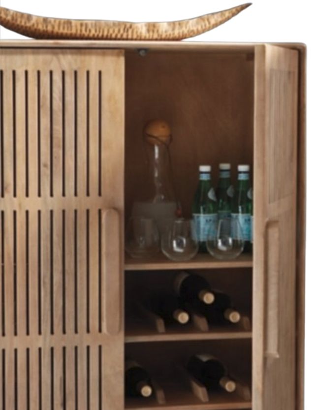 Signature Design by Ashley® Pellamour Natural Brown Bar Cabinet-4