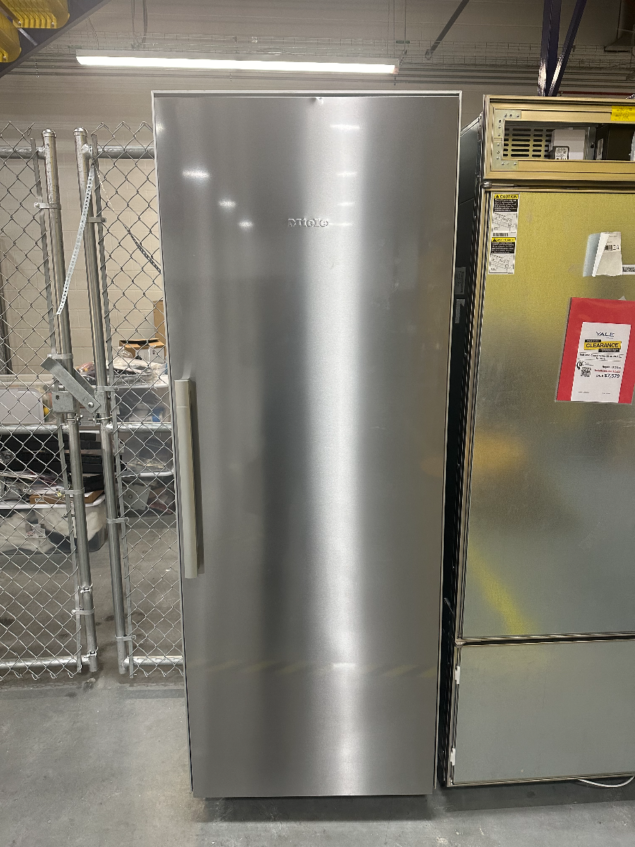 Miele MasterCool™ 16.8 Cu. Ft. Panel Ready Freezerless