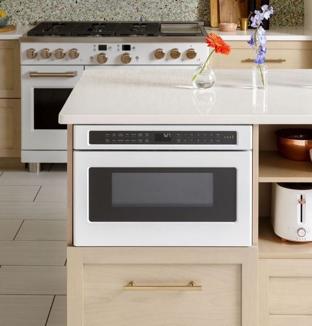 Café™ 1.2 Cu.Ft. Stainless Steel Built In Microwave Drawer-9