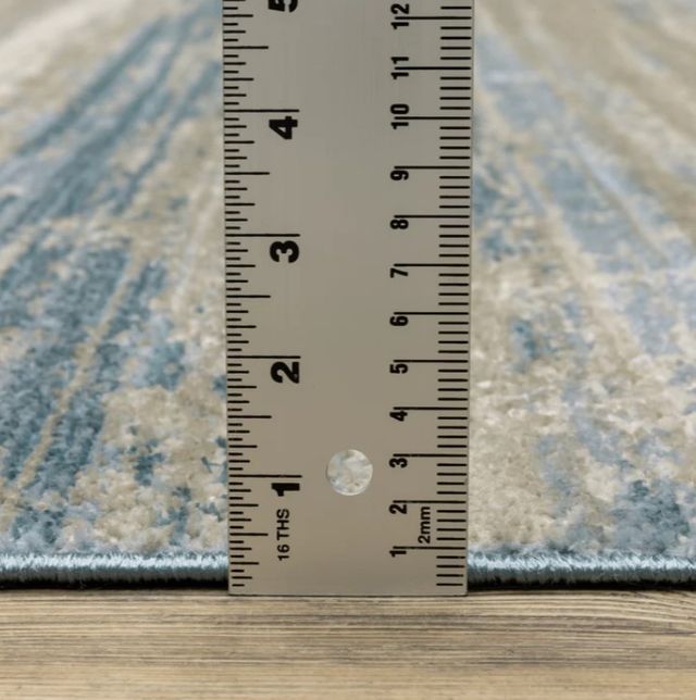 Oriental Weavers™ Bauer 5'x8' Style 3 Area Rug-2