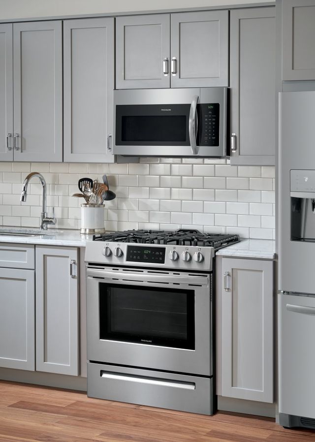 Frigidaire® 30" Stainless Steel Freestanding Gas Range-1