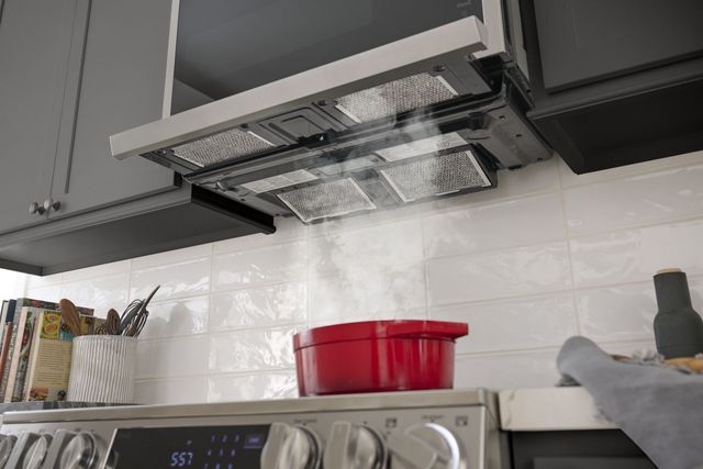 LG 2.1 Cu. Ft. PrintProof™ Stainless Steel Over The Range Microwave-14