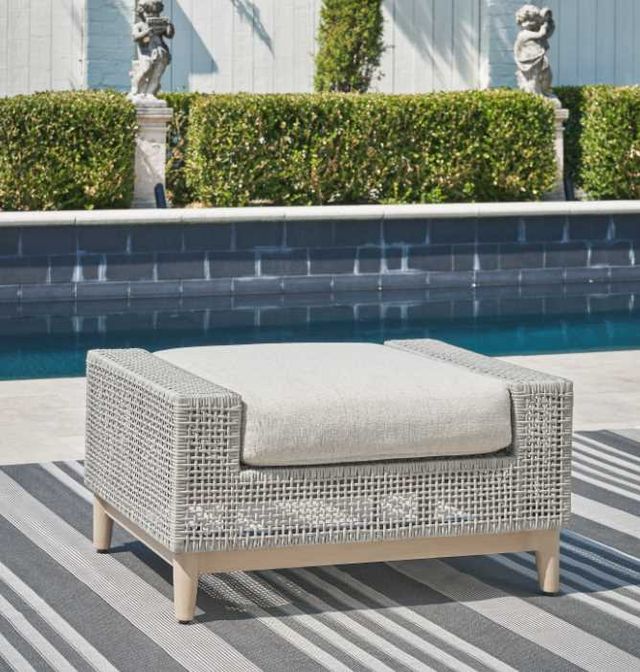 Signature Design by Ashley® Seton Creek Gray Aluminum/Resin Outdoor Ottoman with Cushion-4