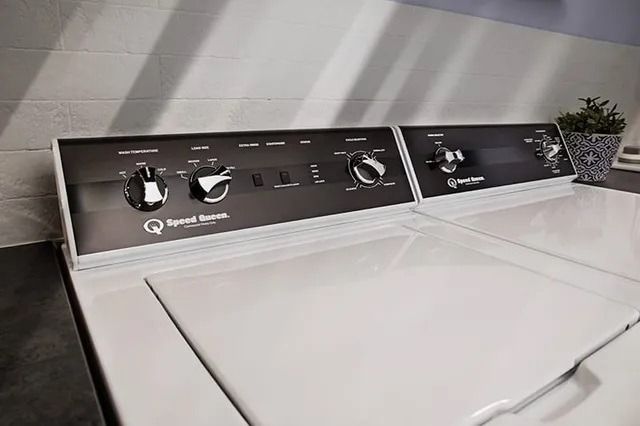 Speed Queen® TR3 3.2 Cu. Ft. White Agitator Top Load Washer-1
