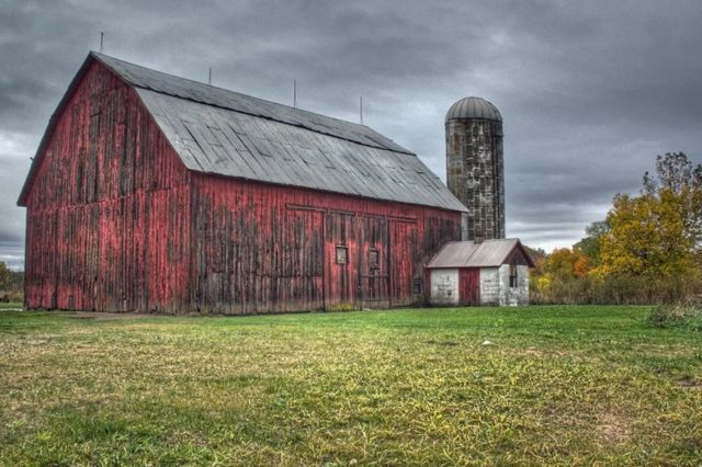 Classy Art Red Barn Wall Art-0