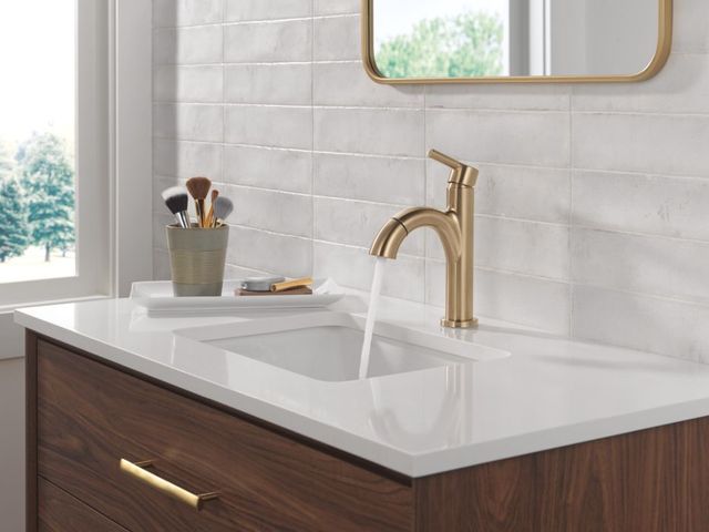 Delta Nicoli® Champagne Bronze Single Handle Arched Pull-Down Bathroom Faucet-1