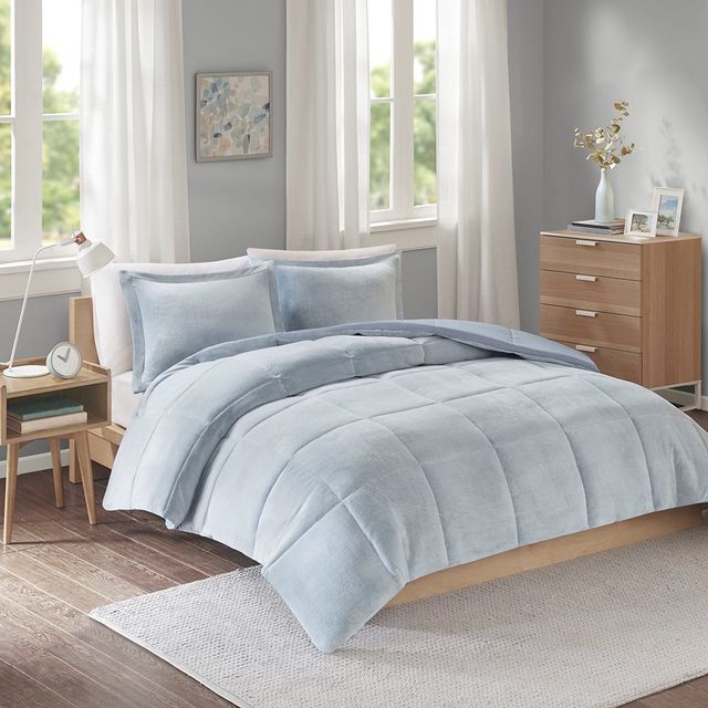 Olliix by Intelligent Design Carson Blue Full/Queen Reversible Plush to Heathered Micofiber Comforter Set-0