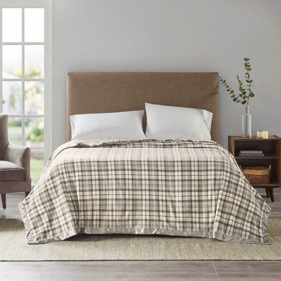 Olliix by True North by Sleep Philosophy Micro Fleece Gray Plaid Twin Blanket-2