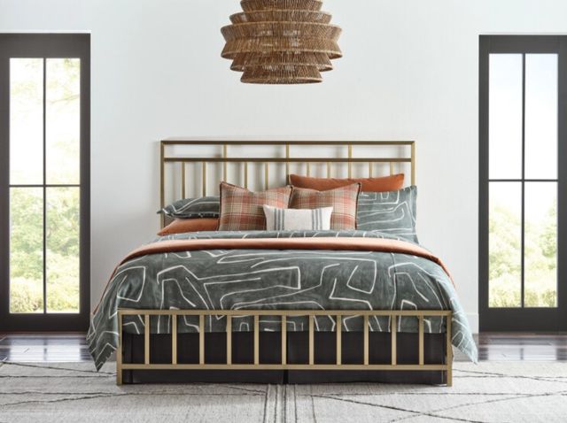Kincaid® Acquisitions Aspire Brushed Gold Queen Metal Bed-1