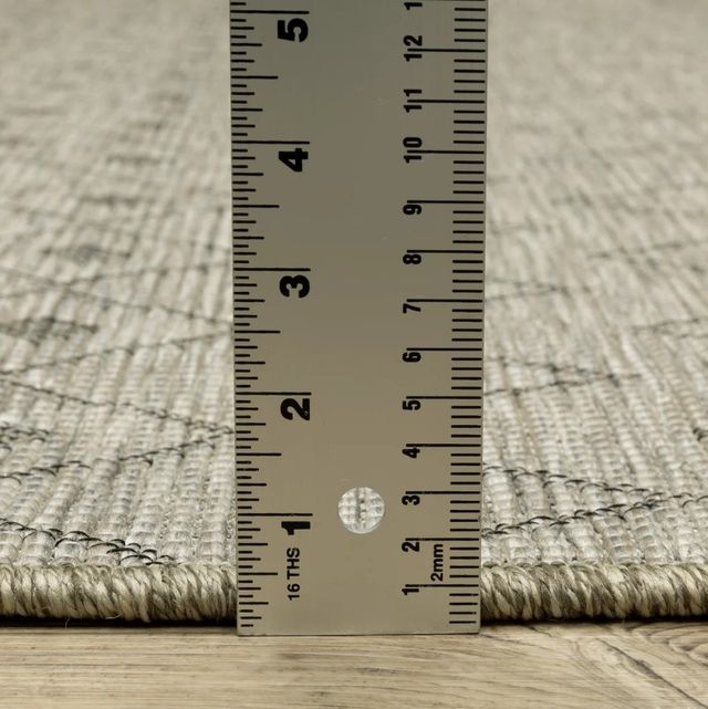 Oriental Weavers™ Tortuga 5'x7' Style 4 Area Rug-2