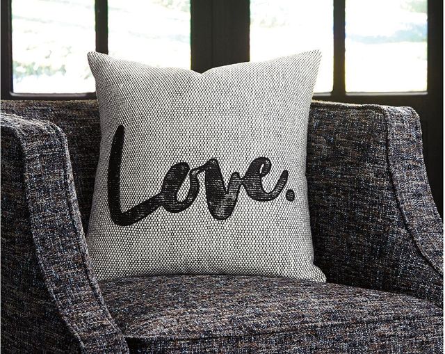Signature Design by Ashley® Mattia 4-Piece Black/White Pillows-1