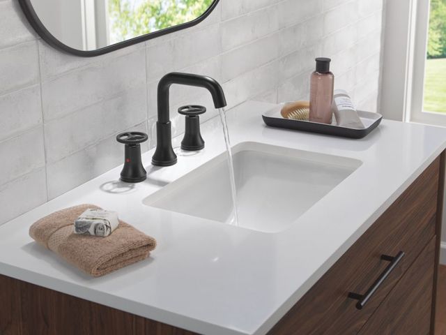 Delta Trinsic® Matte Black 2-Handle Wheel Widespread Bathroom Faucet-2