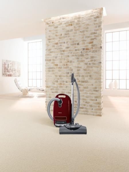 Miele Vacuum Complete C3 for Soft Carpet Tayberry Red Canister Vacuum-3