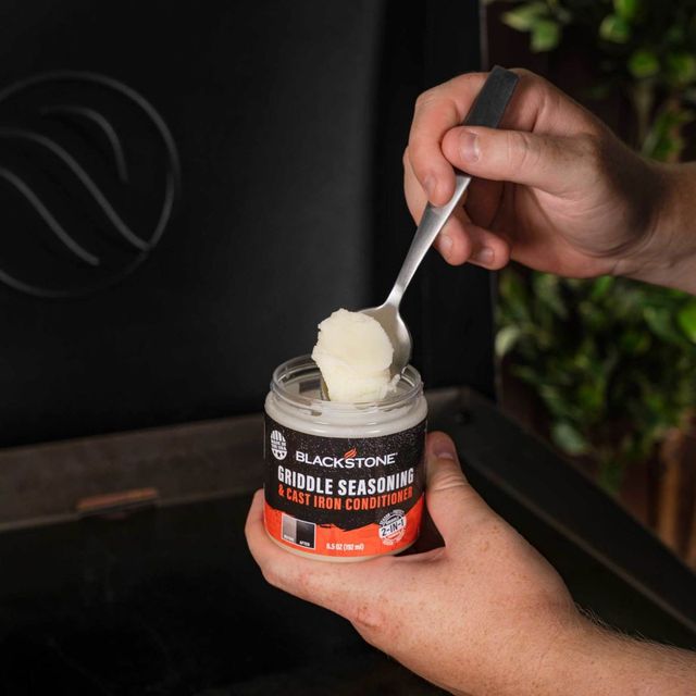 Blackstone® 6.5 Oz Griddle Seasoning & Cast Iron Conditioner-4
