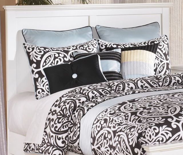 Signature Design by Ashley® Bostwick Shoals 3-Piece White King/California King Panel Headboard Bed Set-1