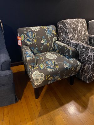 Click to view more images of the product.