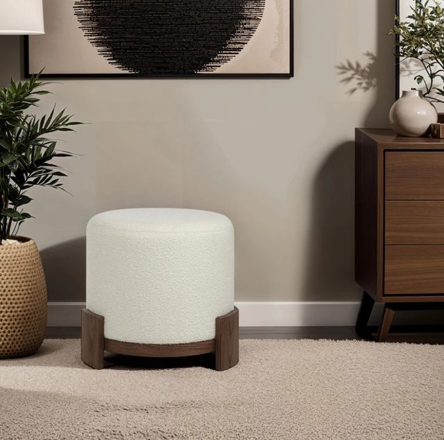 Renwil® Capsula Ivory Ottoman-1