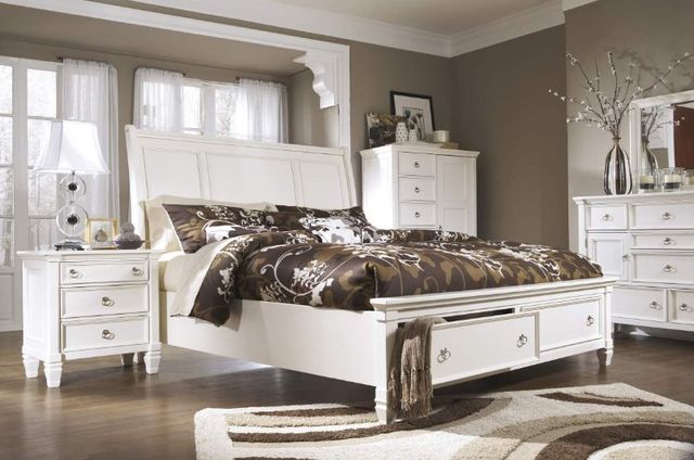 Millennium® by Ashley® Prentice 2-Piece White California King Sleigh Bed Set-3