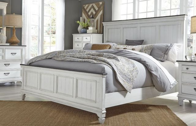 Liberty Furniture Allyson Park 4-Piece Charcoal/Wire Brushed White King Panel Bed Set-0