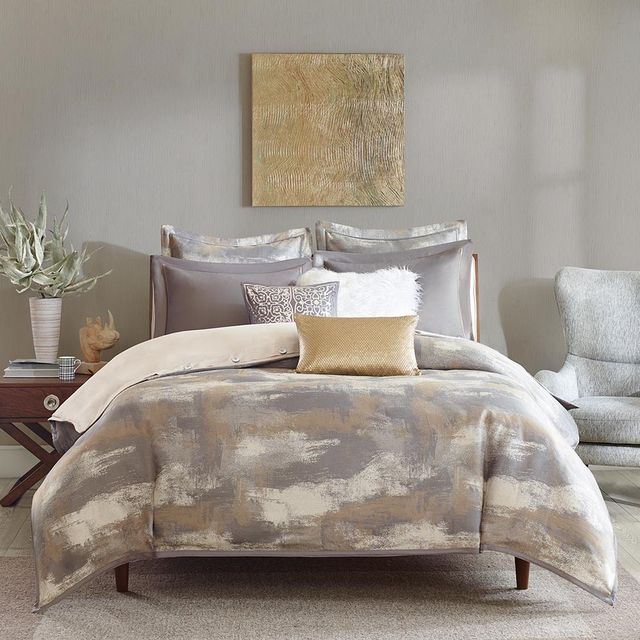 Olliix by Madison Park Signature Graphix Grey King Jacquard Comforter Set-1