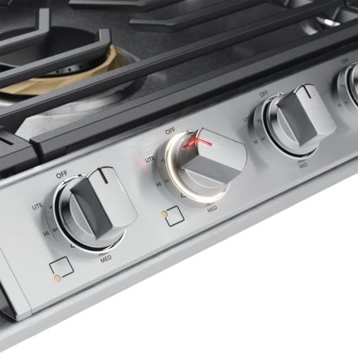 Frigidaire Professional® 36" Stainless Steel Gas Cooktop-3