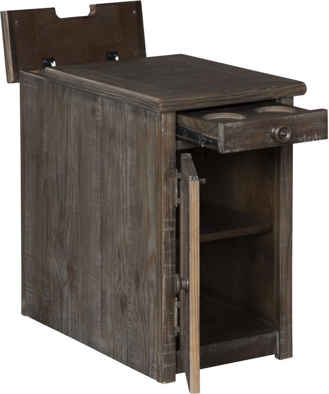 Signature Design by Ashley® Wyndahl Rustic Brown Chairside End Table-1