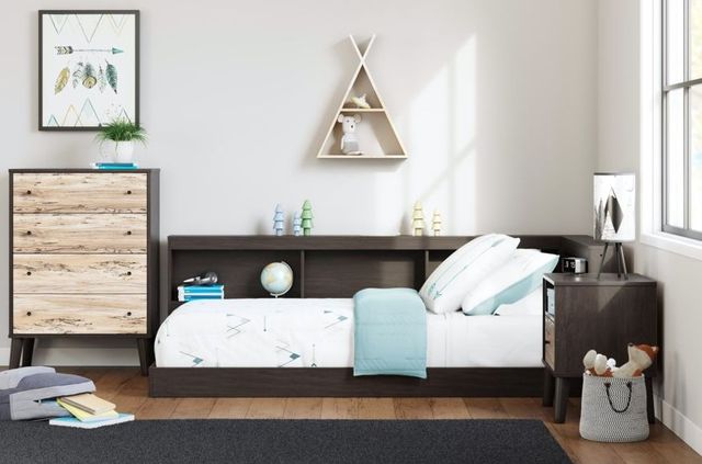 Signature Design by Ashley® Piperton Brown Twin Bookcase Storage Bed-3