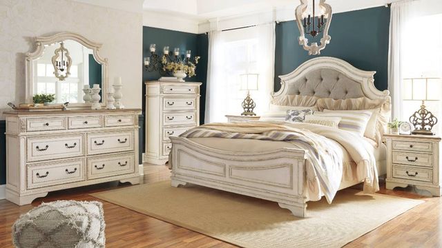 Signature Design by Ashley® Realyn 3-Piece Chipped White Queen Upholstered Panel Bed Set-4