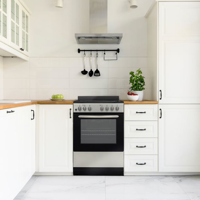 Element® 24" Stainless Steel Freestanding Electric Range-3