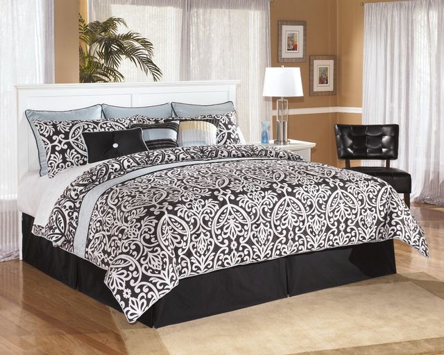Signature Design by Ashley® Bostwick Shoals 2-Piece White King/California King Panel Bed Set-3