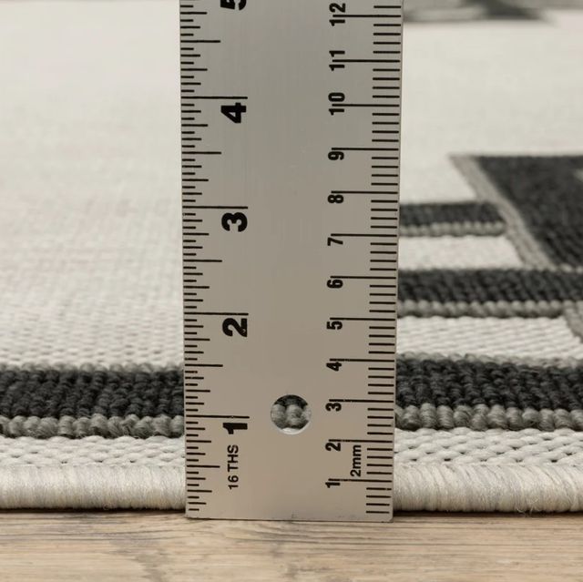 Oriental Weavers™ Torrey 5'x7' Style 5 Area Rug-2
