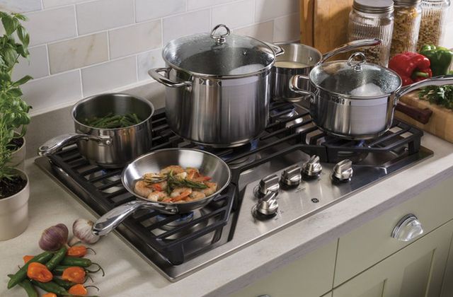 GE® 30" Stainless Steel Built-In Gas Cooktop-4