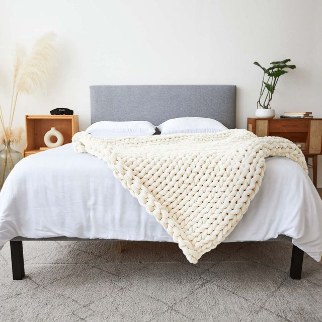 Hush Knit Cream Weighted Blanket-2