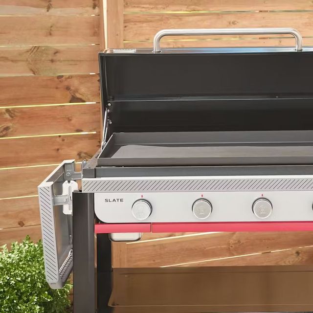 Weber® Slate® 36" 4-Burner Black Rust-Resistant Outdoor Freestanding Liquid Propane Griddle-2