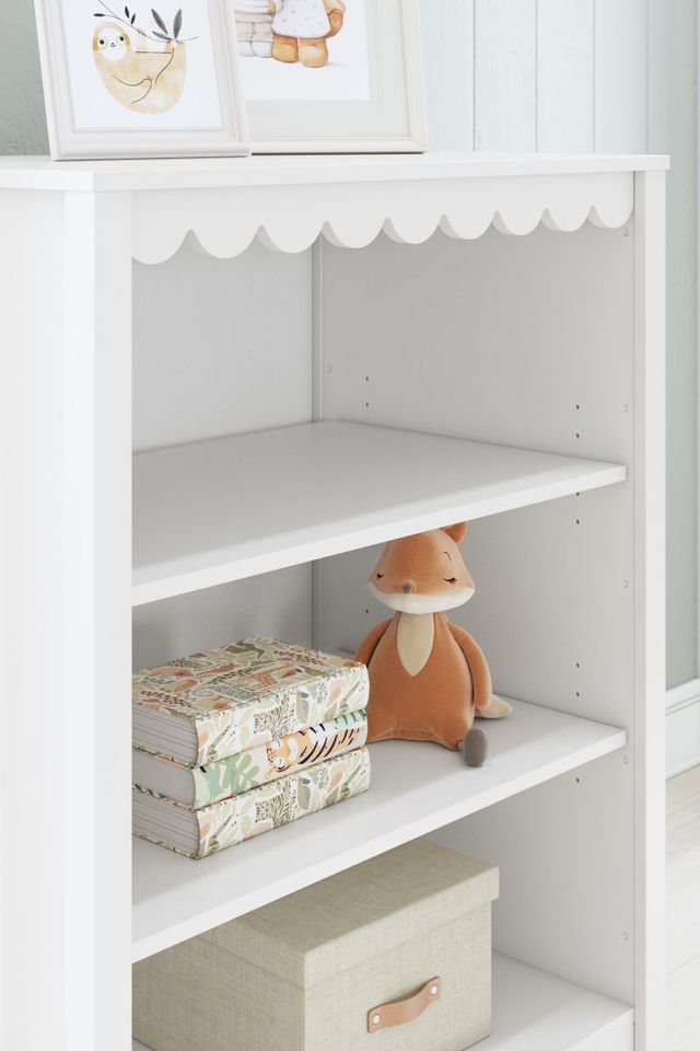 Signature Design by Ashley® Hallityn White Bookcase-4