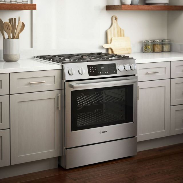 Bosch® 800 Series 30" Stainless Steel Slide In Gas Range-6