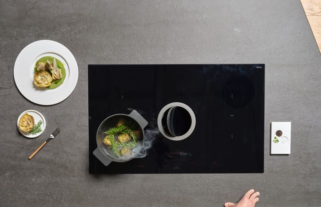 Elica NikolaTesla Invert 36" Black Downdraft Induction Cooktop-1