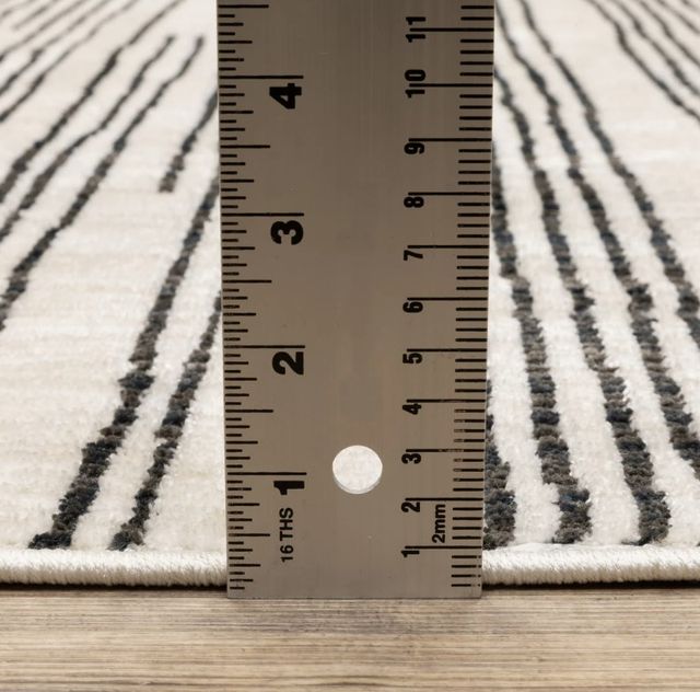 Oriental Weavers™ Hunter 5'x8' Style 4 Area Rug-2