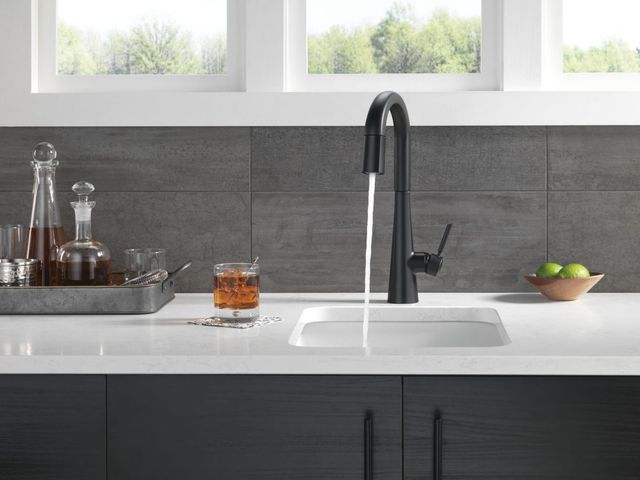 Delta Monrovia® Matte Black Single Handle Pull-Down Bar/Preparation Faucet-3