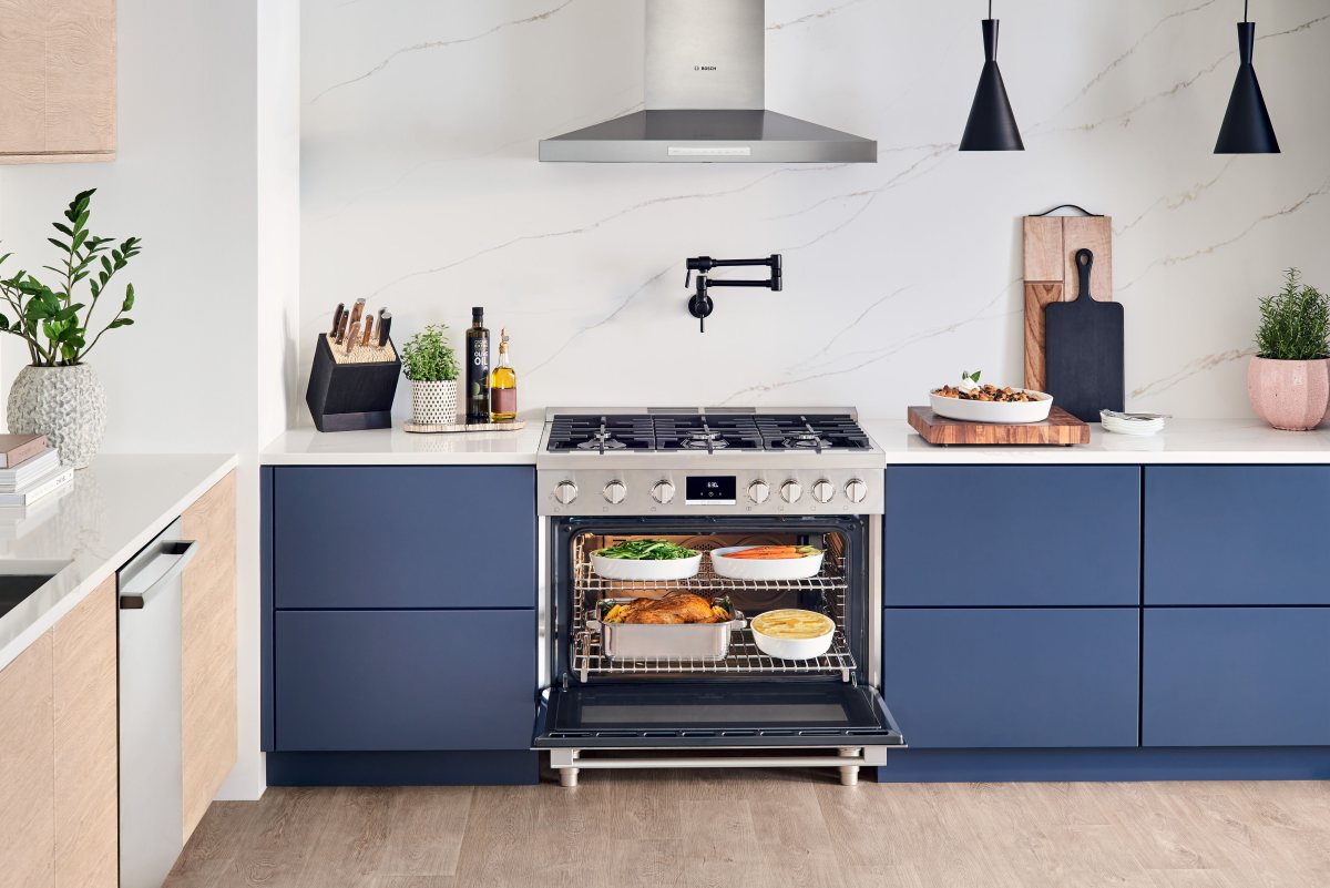 Top Reasons to Upgrade to a Dual Fuel Kitchen Range | Texas Appliance ...