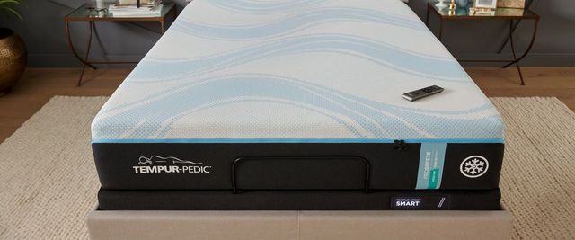 Front view of a memory foam tempur pedic mattress Front view of a memory foam tempur pedic mattress