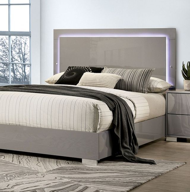 Furniture of America® Sinistra 4-Piece Light Taupe Queen Bedroom Set-1