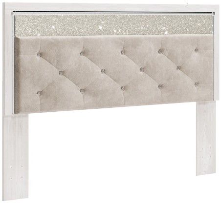 Signature Design by Ashley® Altyra 4-Piece White King Bedroom Set-1
