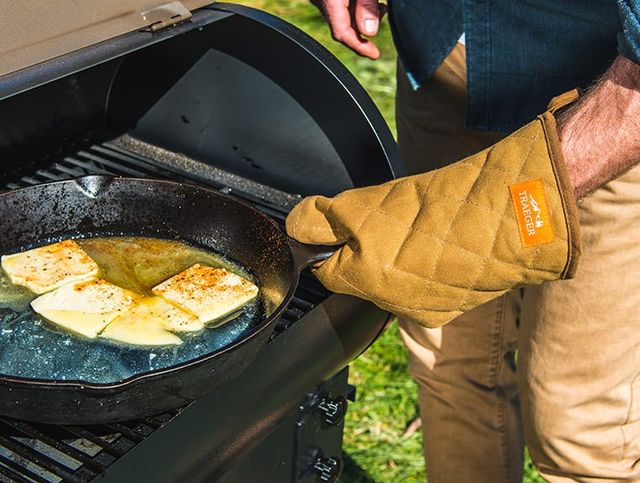 Traeger® Brown BBQ Mitt-1